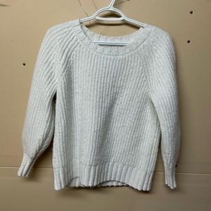 2/$20❤️- SWEATER | Women’s Gap Small petite sweater